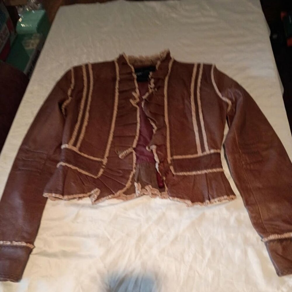 Ladies Genuine Leather Jacket - Ruffled Crop - Victoria's Secret Moda Int'l - XS